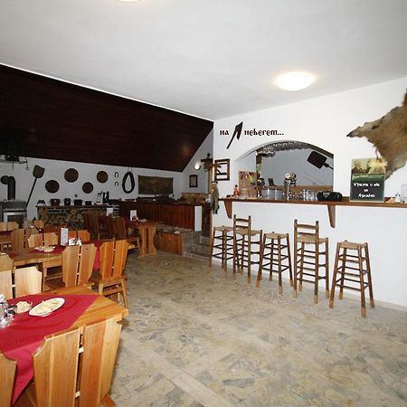 Rekreacni Areal Adamec Hotel Ledenice Exterior photo